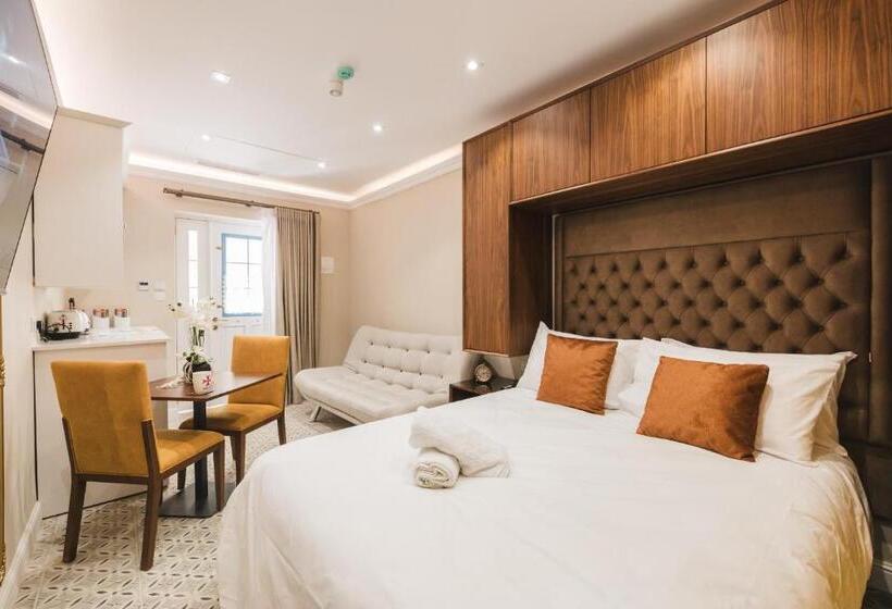 اتاق لوکس, Iż żebbuġa Boutique Suites