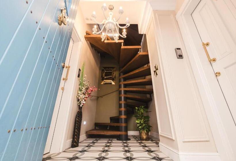 اتاق استاندارد با بالکن, Iż żebbuġa Boutique Suites