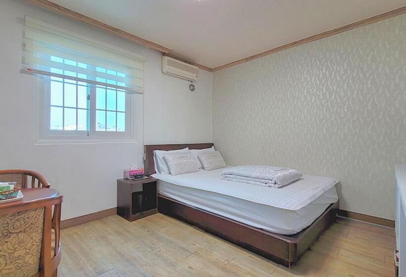 스탠다드 룸, Queen Motel