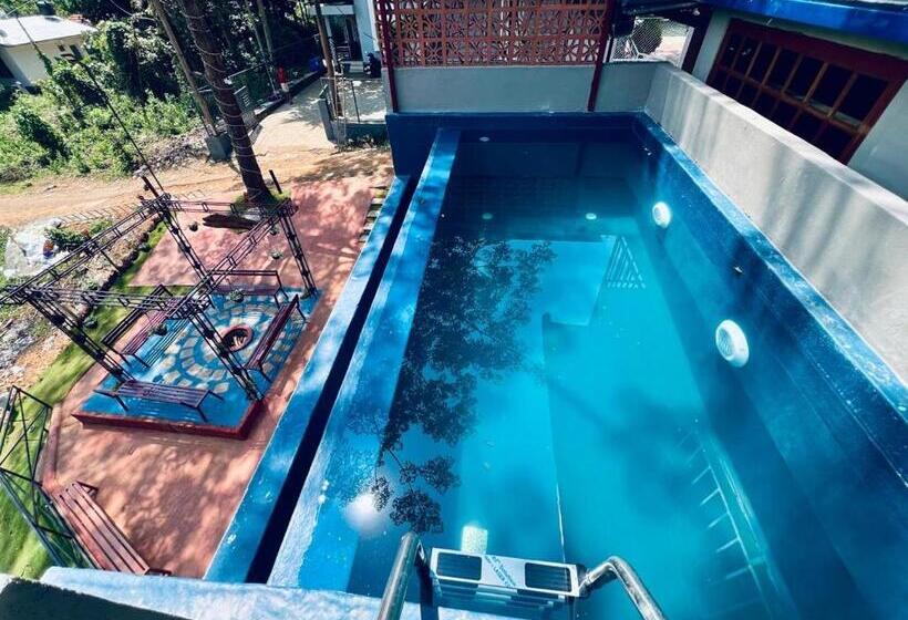 스탠다드 룸, Mannath Private Pool Villas At Vellarimala