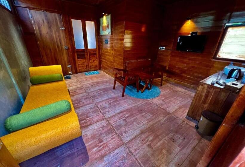 豪华房间, Mannath Private Pool Villas At Vellarimala