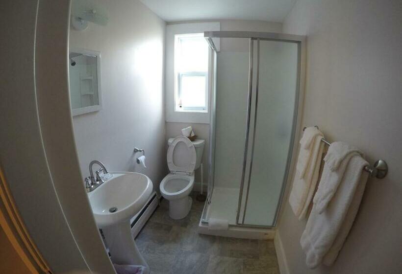 Люкс Повышенной Комфортности, Admiral's Quay Motel & Suites