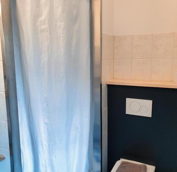 Quarto Familiar, Buitengoed De Uylenburg