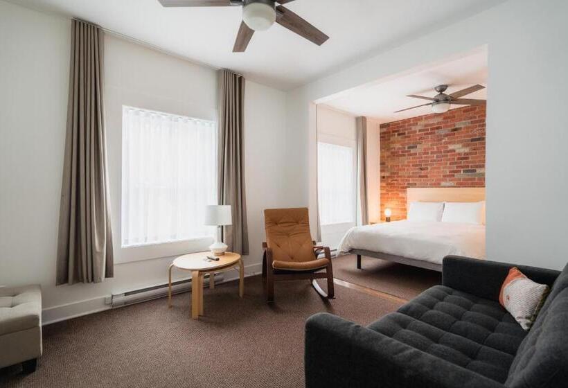 جناح, Bed And Breakfast Du Village Bbv