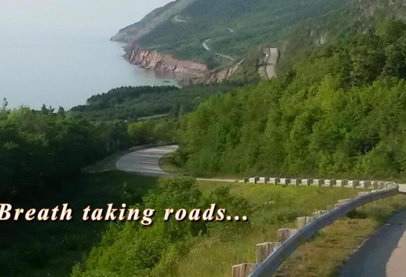 غرفة قياسية مطلة على الجبل, Cornerstone Motel