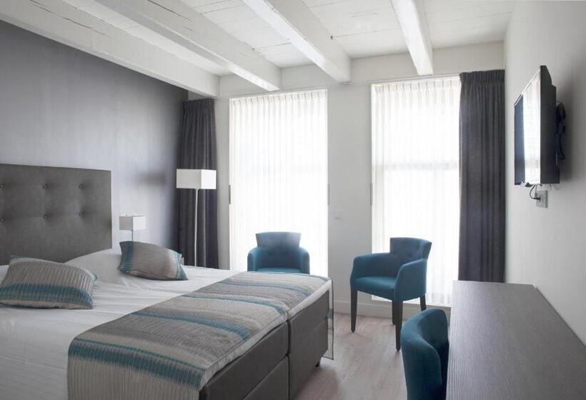 컴포트 룸, Lemmer