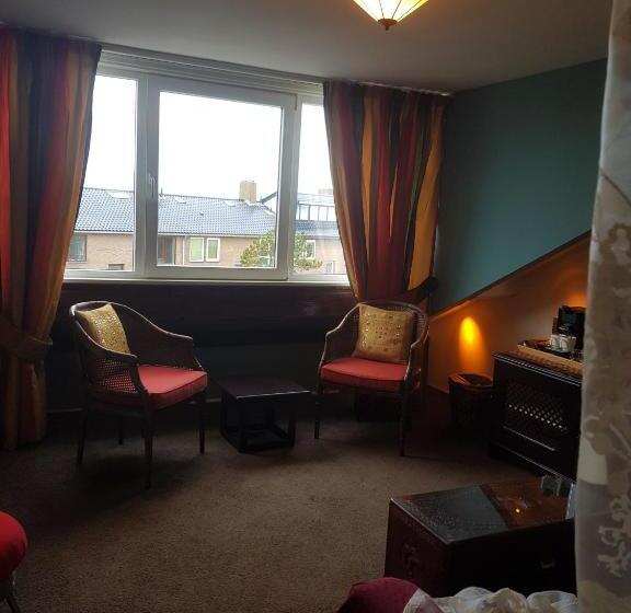 سوییت جونیور با چشم‌انداز دریا, Pension & Spa De Watertoren