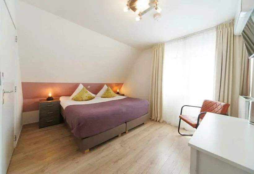 Standard Room, Restaurant De Boer Nkinkel