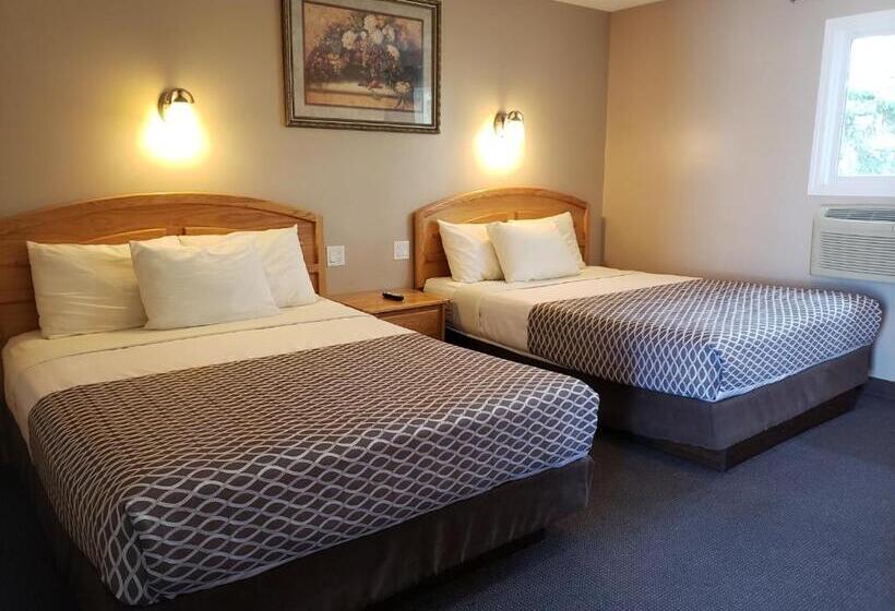 غرفة ديلوكس, Lamplighter Inn