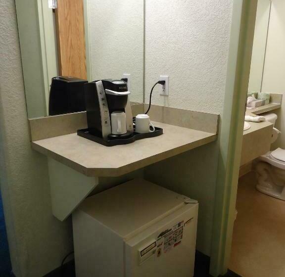 غرفة قياسية, Super 8 By Wyndham Swan River Mb