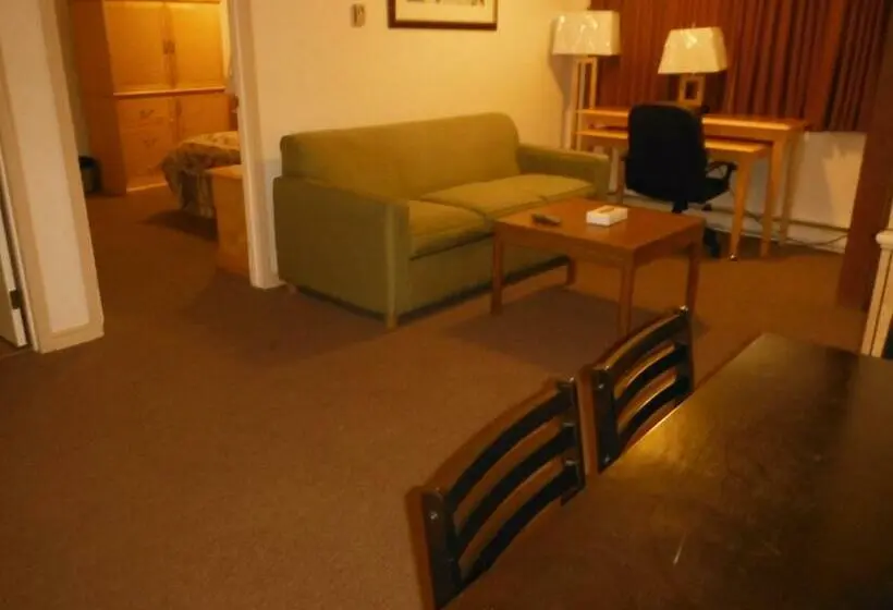 Sviitti, Tumbler Ridge Inn