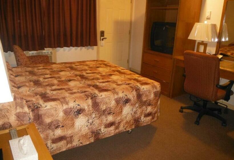 스탠다드 스튜디오, Tumbler Ridge Inn