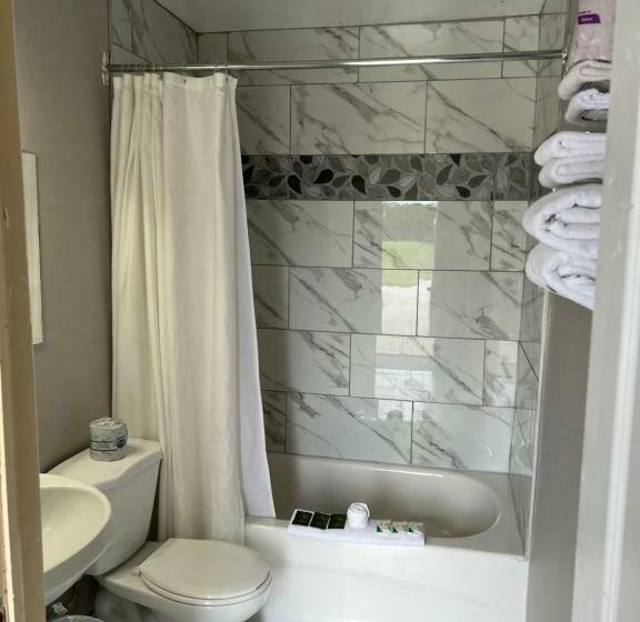 غرفة قياسية, Wiarton Willys Inn