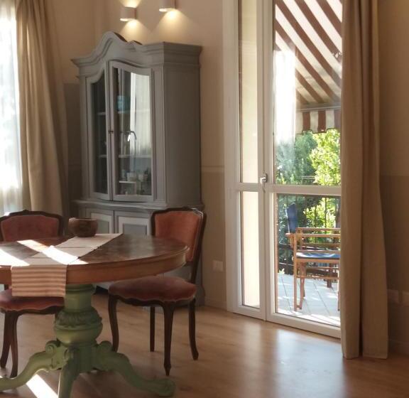 חדר סטנדרט, Camere Private Con Living E Cucina