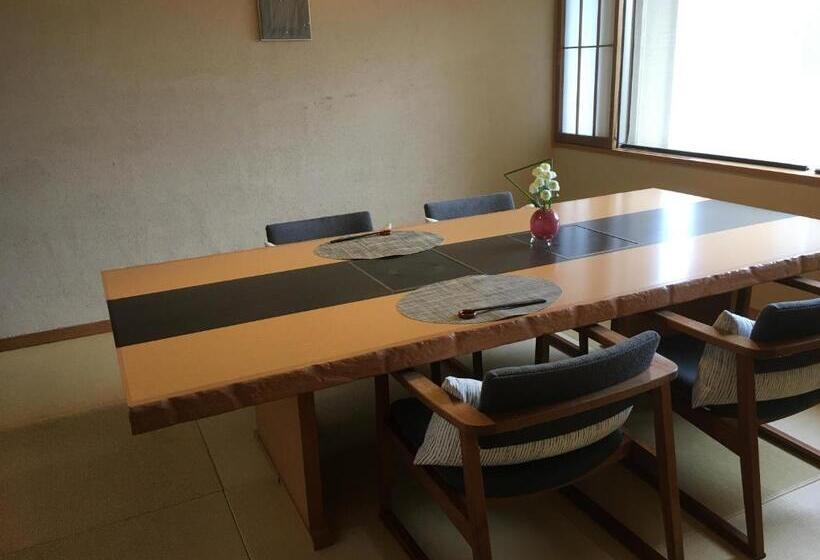 Triple Room Sea View, Oyado The Earth