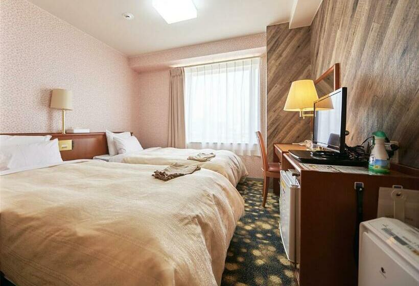 Номер Стандарт, Annex Royal
