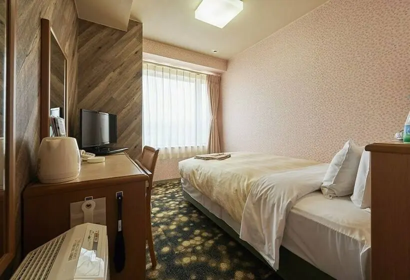 Standard Yhden Hengen Huone, Annex Royal