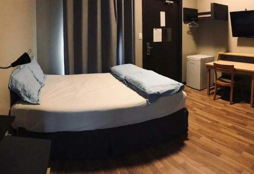 اتاق استاندارد, Banff International Hostel