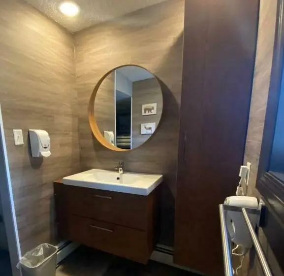 اتاق استاندارد, Banff International Hostel