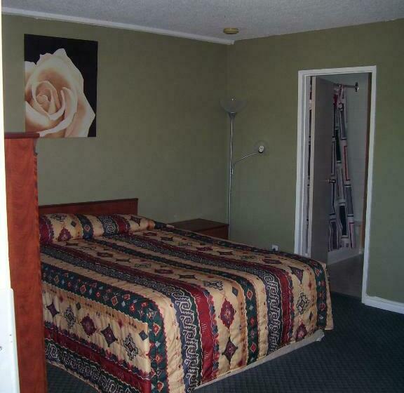 스탠다드 룸, Beach Grove Motel