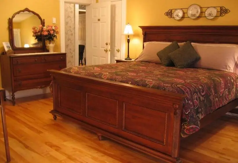 Standard-huone, Louisbourg Heritage House