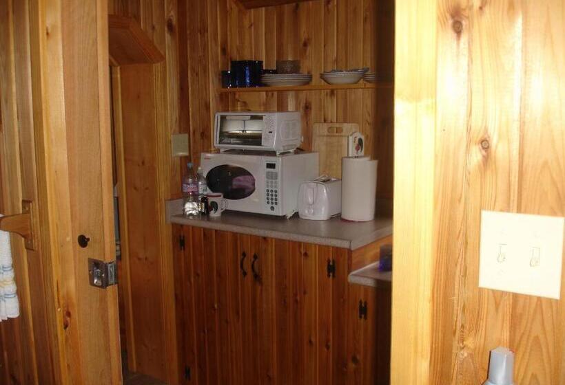 בית, חדר שינה 1, Blue Grouse Country Inn B&b