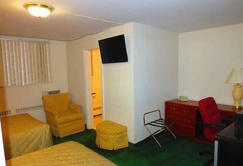 غرفه قياسيه سريرين مزدوجين, Canadiana Motel