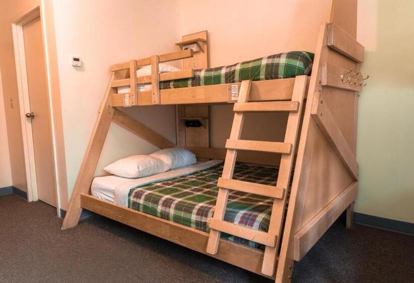 Номер Basic, Hi Banff Alpine Centre   Hostel