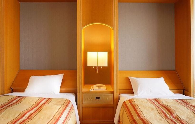 חדר אקונומי, Laforet Nasu