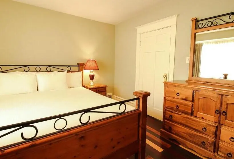 スイート, James Bay Inn Hotel, Suites & Cottage
