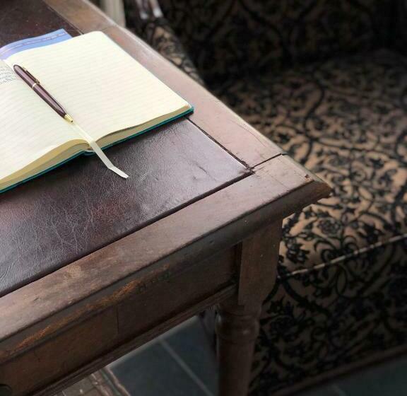 סוויטה נוף לגינה, Mahogany Manor Bed & Breakfast