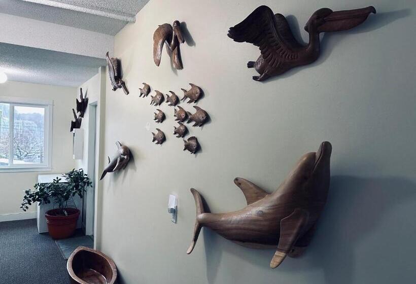 סוויטת 2 חדרי שינה, Bayshore Waterfront Inn