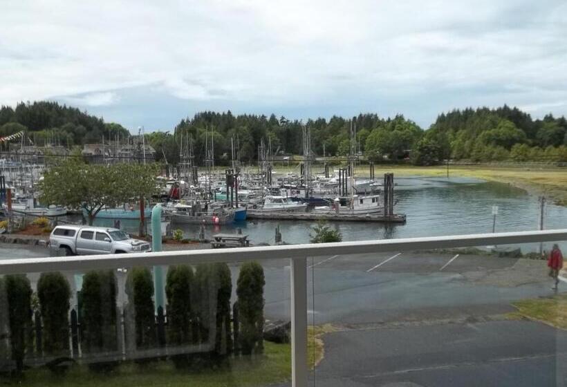 סוויטת 2 חדרי שינה, Bayshore Waterfront Inn