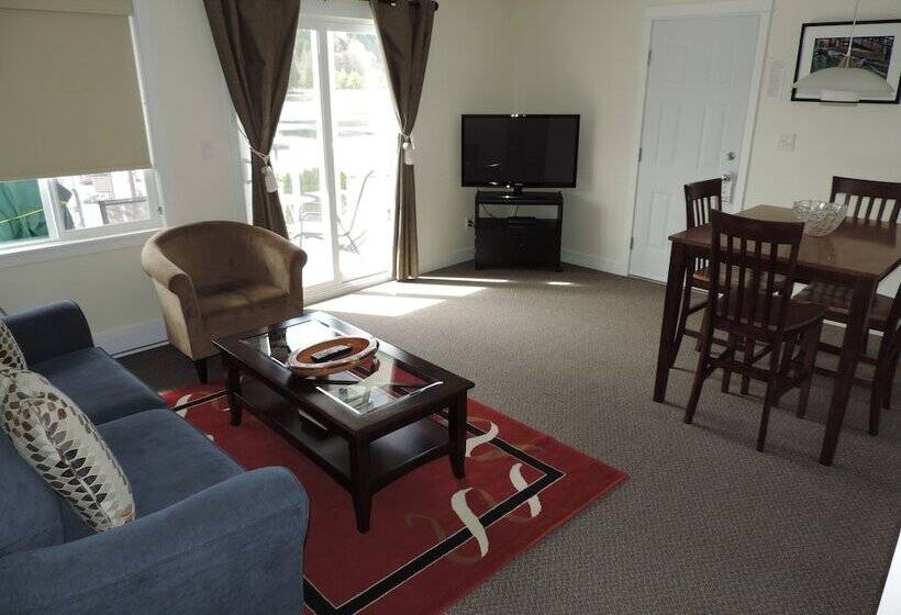 סוויטת 2 חדרי שינה, Bayshore Waterfront Inn