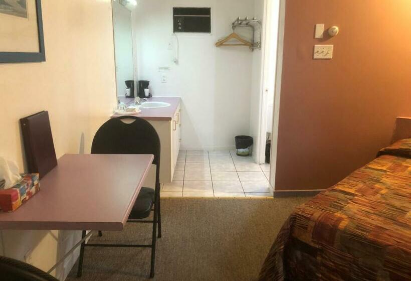 Номер Стандарт, Motel Le Voyageur