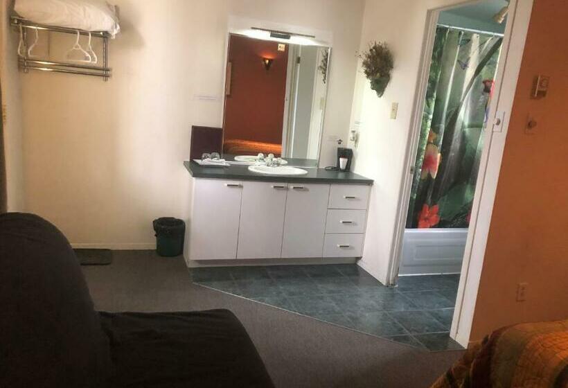 Номер Стандарт, Motel Le Voyageur