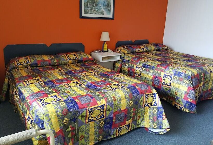 Номер Стандарт 2 Двуспальные Кровати, Motel Le Voyageur