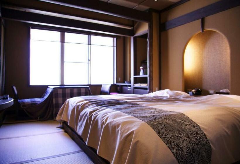 غرفة قياسية, Nakaya Ryokan