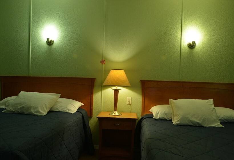 غرفة قياسية, Neepawa Motel