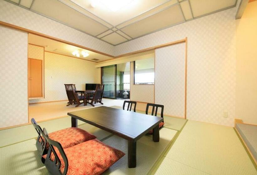 غرفة ديلوكس, Yutorelo An