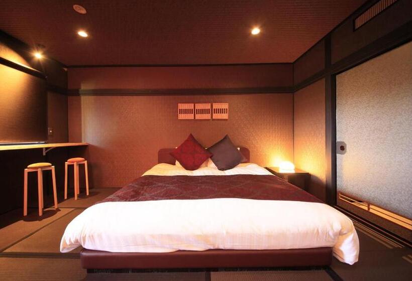 غرفة قياسية سرير كينج, Yutorelo An