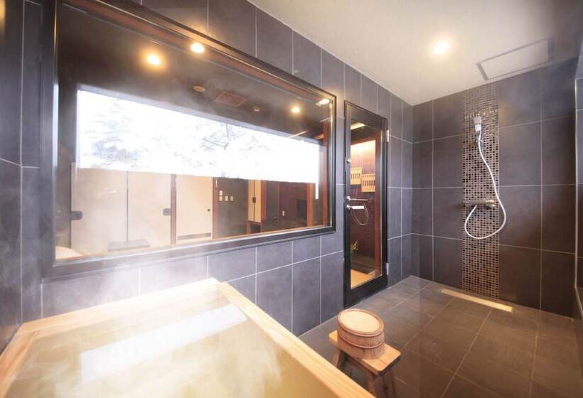 غرفة سوبيريور, Yutorelo An