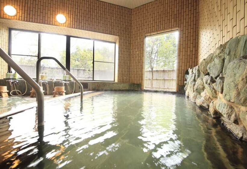 غرفة قياسية حمام مشترك, Yutorelo An