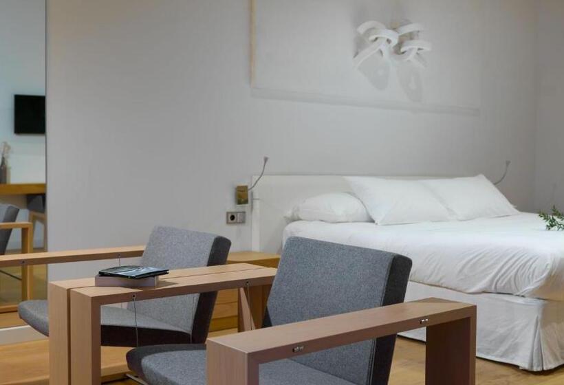 Habitación Ático, Arantza Hotela  Adults Only