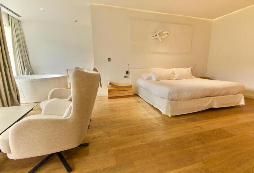 Premium room w/ mountain view, Arantza Hotela  Adults Only