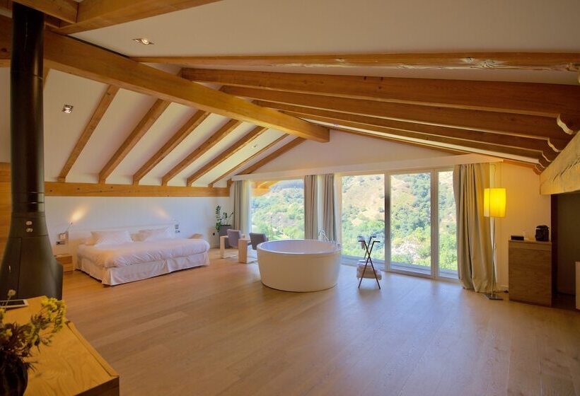 سوییت جونیور, Arantza Hotela  Adults Only