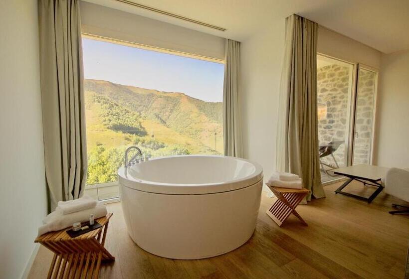 Premium room w/ mountain view, Arantza Hotela  Adults Only