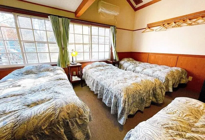 اتاق استاندارد, Hakuba Pension & Log Hotel Meteor