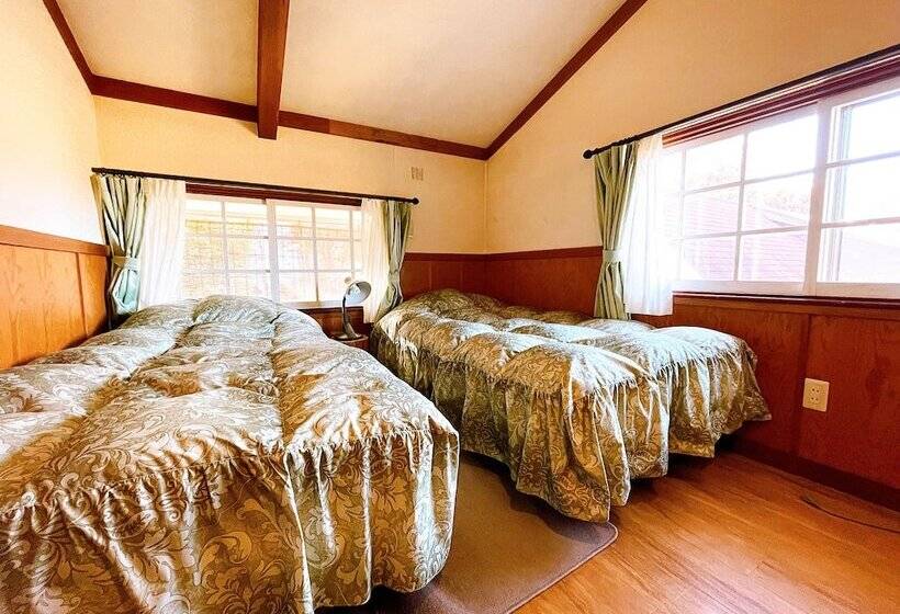 Четырехместный Номер Стандарт, Hakuba Pension & Log Hotel Meteor