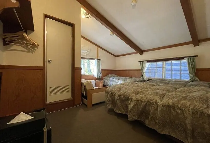 اتاق استاندارد سه نفره, Hakuba Pension & Log Hotel Meteor